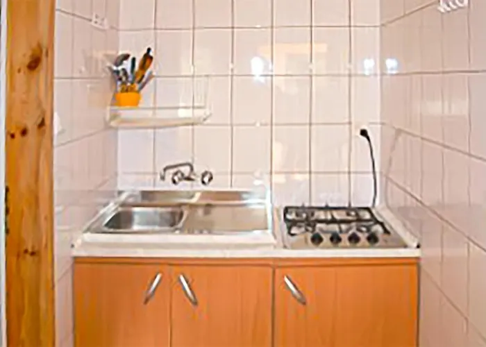 In With Wifi Lägenhet *